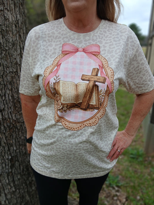 Leopard cross tee