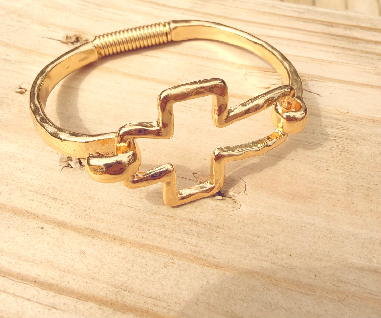 Cross bangle