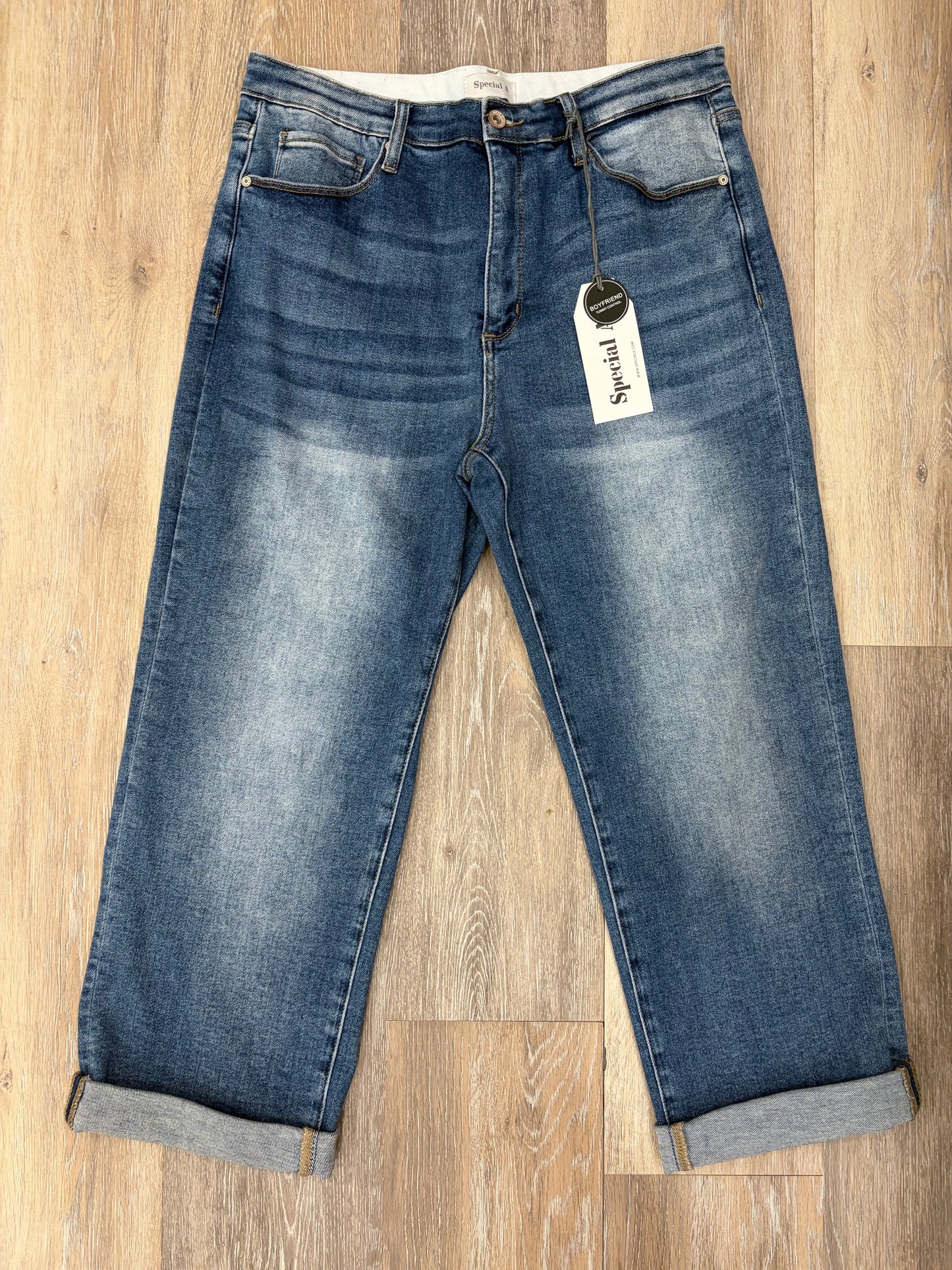 Special A label cropped Jeans- plus