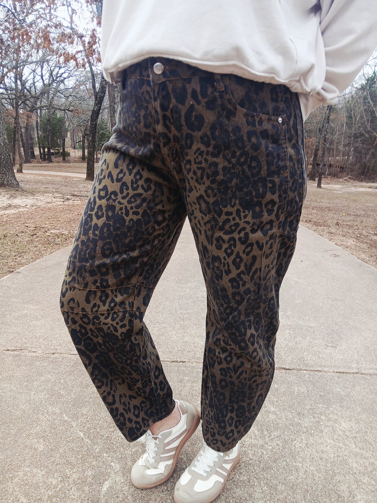 Leopard barrel jeans