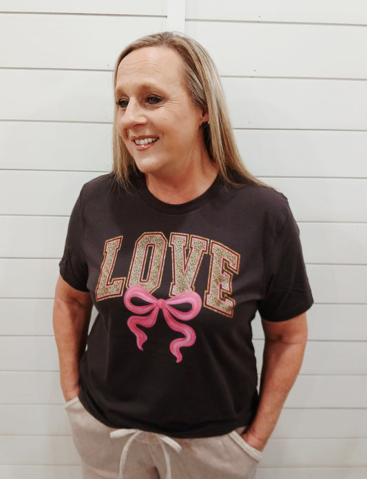 Love leopard tee