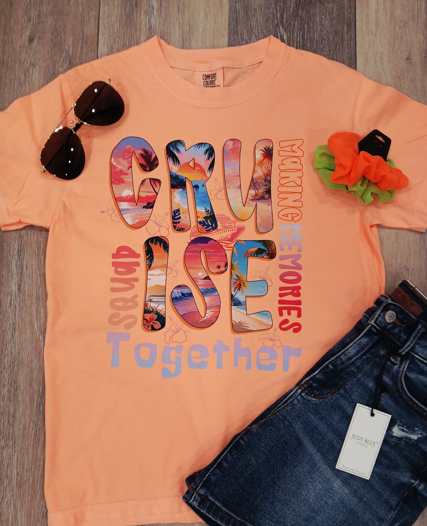Cruise together