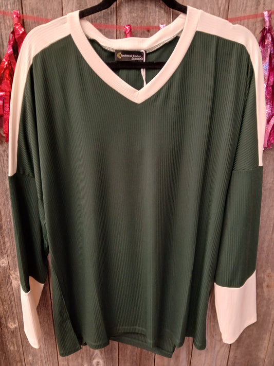 Green color-block v neck top