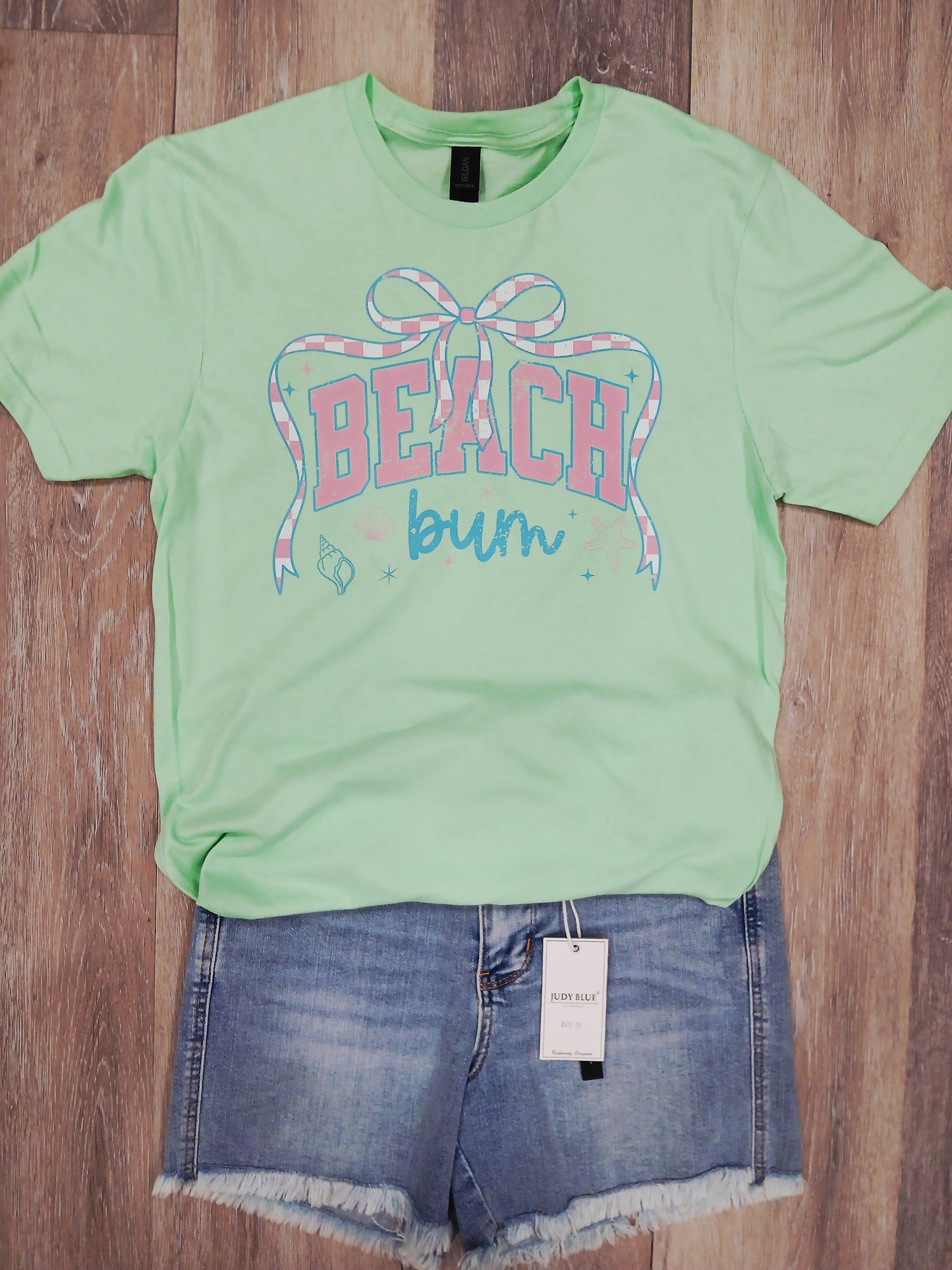 Beach bum tee