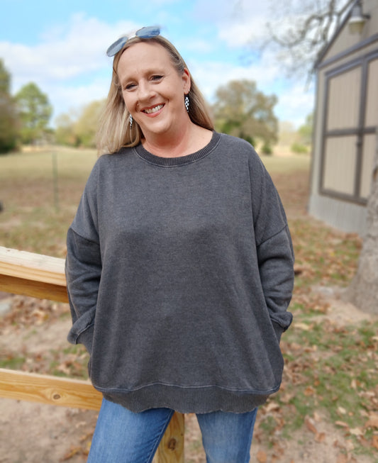 Charcoal acid wash pullover (plus)